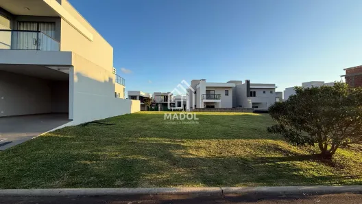 Lote/Terreno à venda, 200m² no Cará-cará, Ponta Grossa