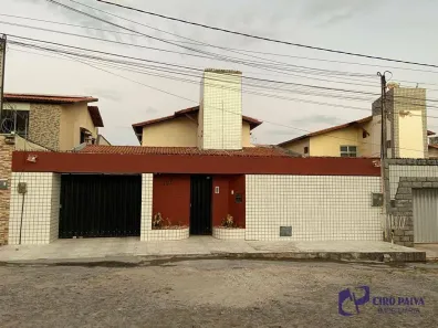 Casa com 6 Quartos à venda, 330m² no Sapiranga-Coité, Fortaleza