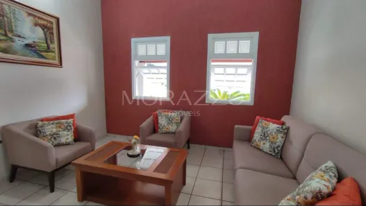 Sobrado com 3 Quartos à venda, 237m² no Vila Zezé, Jacareí