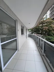 Apartamento com 3 Quartos para alugar, 125m² no Praia da Costa, Vila Velha