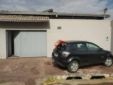 Casa com 3 Quartos à venda, 129m² no Jardim Itaipu, Goiânia