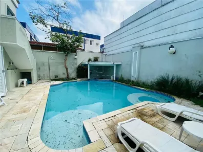 Casa com 4 Quartos à venda, 210m² no Jardim Virgínia, Guarujá