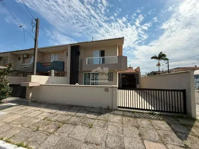 Sobrado com 3 Quartos à venda, 84m² no Porto Fino, Pontal do Paraná