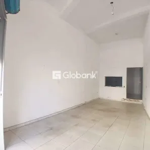 Ponto Comercial à venda, 80m² no Vila Guilhermina, Montes Claros