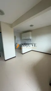 Apartamento com 2 Quartos para alugar, 50m² no Nogueira, Petrópolis