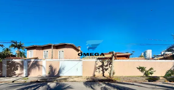 Casa com 3 Quartos à venda, 140m² no Enseada, Guarujá