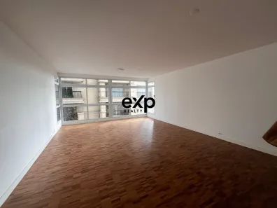 Apartamento com 3 Quartos para venda ou aluguel, 180m² no Cerqueira César, São Paulo