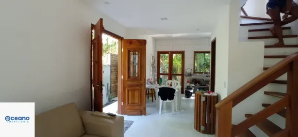 Sobrado com 3 Quartos para venda ou aluguel, 190m² no Bairro de Camburi, São Sebastião