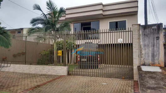 Sobrado com 3 Quartos à venda, 250m² no Neva, Cascavel