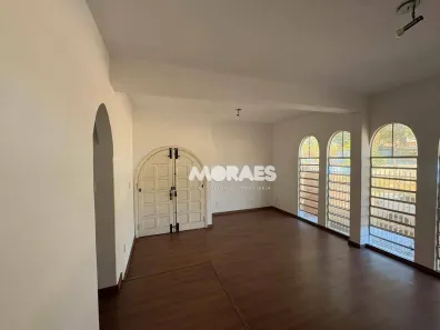 Casa com 4 Quartos para alugar, 154m² no Parque União, Bauru