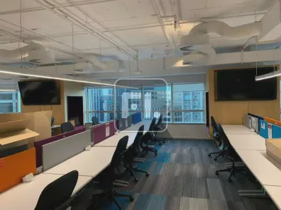 Sala Comercial para alugar, 490m² no Vila São Francisco (Zona Sul), São Paulo