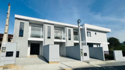 Casa com 2 Quartos à venda, 69m² no Salto Weissbach, Blumenau