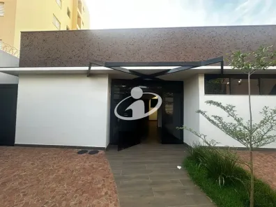 Imóvel Comercial para alugar, 220m² no Lídice, Uberlândia