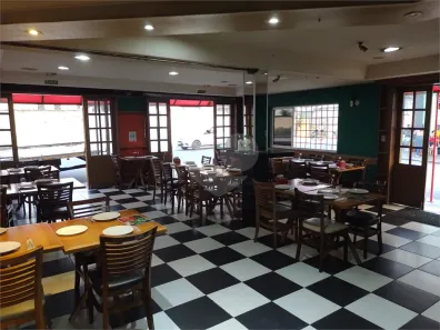 Ponto Comercial com 5 Quartos à venda, 228m² no Vila Hortência, Sorocaba
