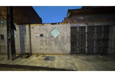 Casa com 2 Quartos à venda, 100m² no Lamarão, Aracaju