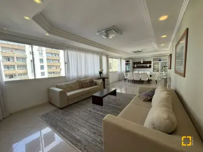 Apartamento com 4 Quartos à venda, 219m² no Centro, Florianópolis