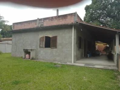 Fazenda/Sítio com 3 Quartos à venda, 1500m² no Centro (Sambaetiba), Itaboraí