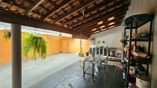 Casa com 2 Quartos à venda, 106m² no Parque Igaçaba, Araraquara