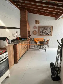 Casa com 3 Quartos à venda, 180m² no Vila Belvedere, Americana