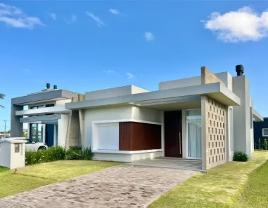Casa de Condomínio com 4 Quartos à venda, 165m² no , Capão da Canoa