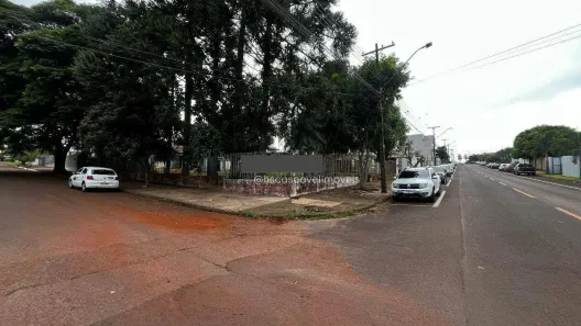 Lote/Terreno à venda, 863m² no Country, Cascavel