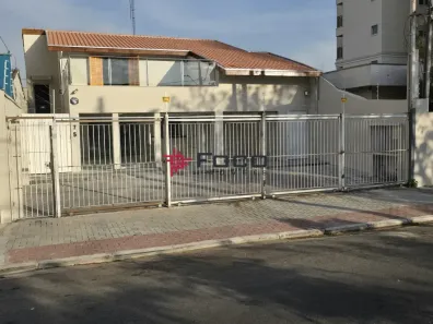 Imóvel Comercial com 3 Quartos para venda ou aluguel, 180m² no Vila Betânia, São José dos Campos