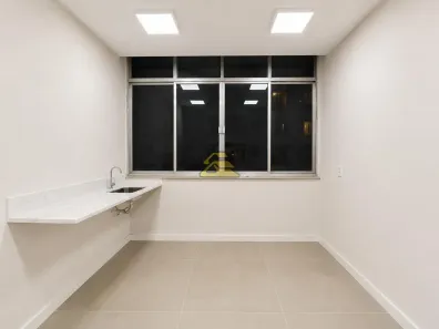 Sala Comercial com 1 Quarto para alugar, 30m² no Catete, Rio de Janeiro
