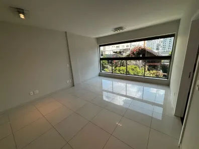 Apartamento com 3 Quartos para alugar, 95m² no Carmo, Belo Horizonte