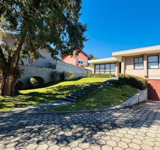 Casa com 3 Quartos à venda, 410m² no Bom Retiro, Curitiba
