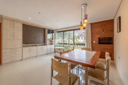 Apartamento com 3 Quartos para venda ou aluguel, 90m² no Petrópolis, Porto Alegre