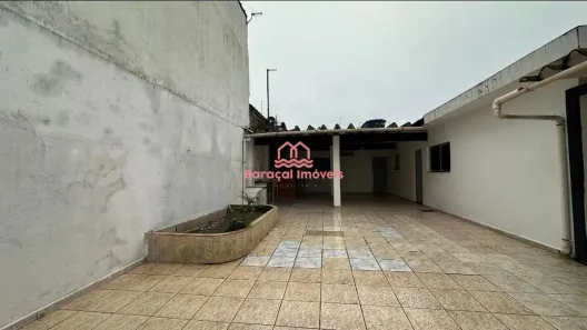Casa com 3 Quartos para alugar, 130m² no Guilhermina, Praia Grande