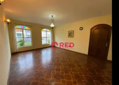 Casa com 3 Quartos à venda, 220m² no Vila Lucy, Sorocaba