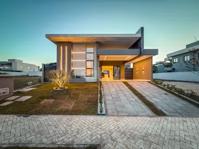 Casa de Condomínio com 4 Quartos à venda, 351m² no Cidade Alpha, Eusébio