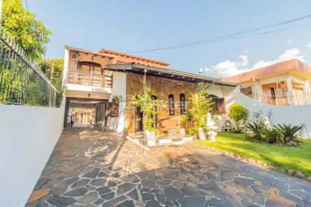Casa com 3 Quartos à venda, 240m² no Morro Santana, Porto Alegre