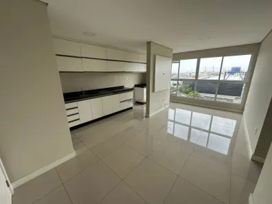Apartamento com 2 Quartos à venda, 63m² no São João, Itajaí