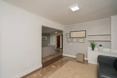 Casa com 3 Quartos à venda, 335m² no Ipanema, Porto Alegre