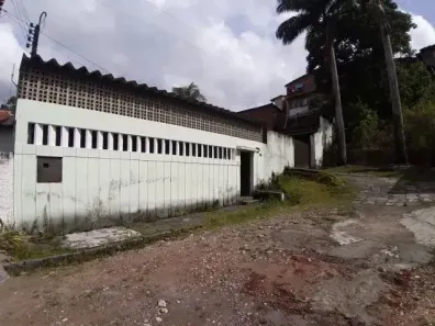 Casa com 4 Quartos à venda, 700m² no Casa Forte, Recife