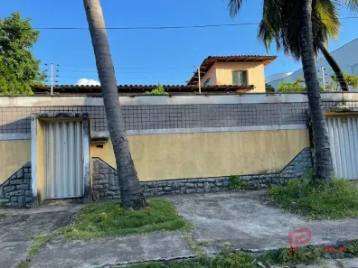 Casa com 3 Quartos para alugar, 200m² no Calhau, São Luís