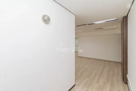 Sala Comercial à venda, 97m² no Centro, Curitiba