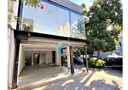 Ponto Comercial para alugar, 190m² no Indianópolis, São Paulo