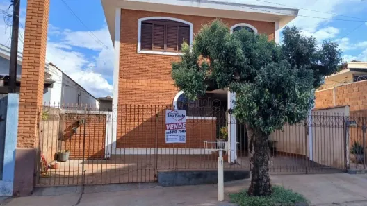Sobrado com 3 Quartos à venda, 193m² no Centro, Rincão