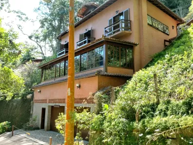 Casa com 3 Quartos à venda, 3886m² no Mury, Nova Friburgo