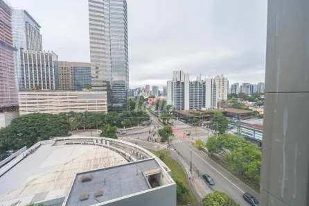 Sala Comercial para alugar, 598m² no Vila Cordeiro, São Paulo