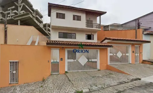 Sobrado com 3 Quartos à venda, 162m² no Vila Tijuco, Guarulhos