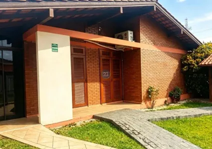 Casa com 3 Quartos para alugar, 175m² no Ingleses do Rio Vermelho, Florianópolis