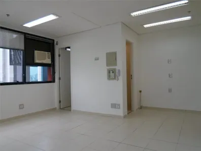 Sala Comercial à venda, 28m² no Vila Olímpia, São Paulo
