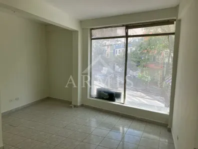 Sala Comercial para alugar, 200m² no Vila Mariana, São Paulo