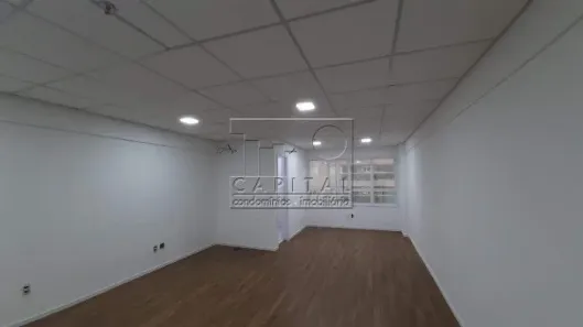 Sala Comercial para alugar, 38m² no Centro, Barueri