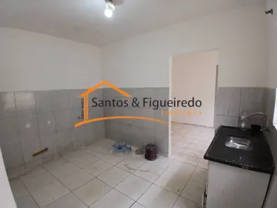 Casa com 1 Quarto para alugar, 40m² no Piraporinha, Diadema