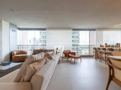 Apartamento com 4 Quartos à venda, 167m² no Jardim das Acácias, São Paulo